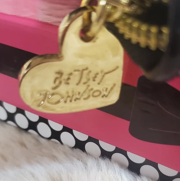 Betsey Johnson Black Glitter Wallet New In Box With Tags. - Picture 6 of 7